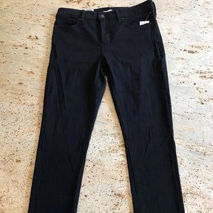 NWT Levi’s 311 Shaping Skinny Jet Black Size 12M